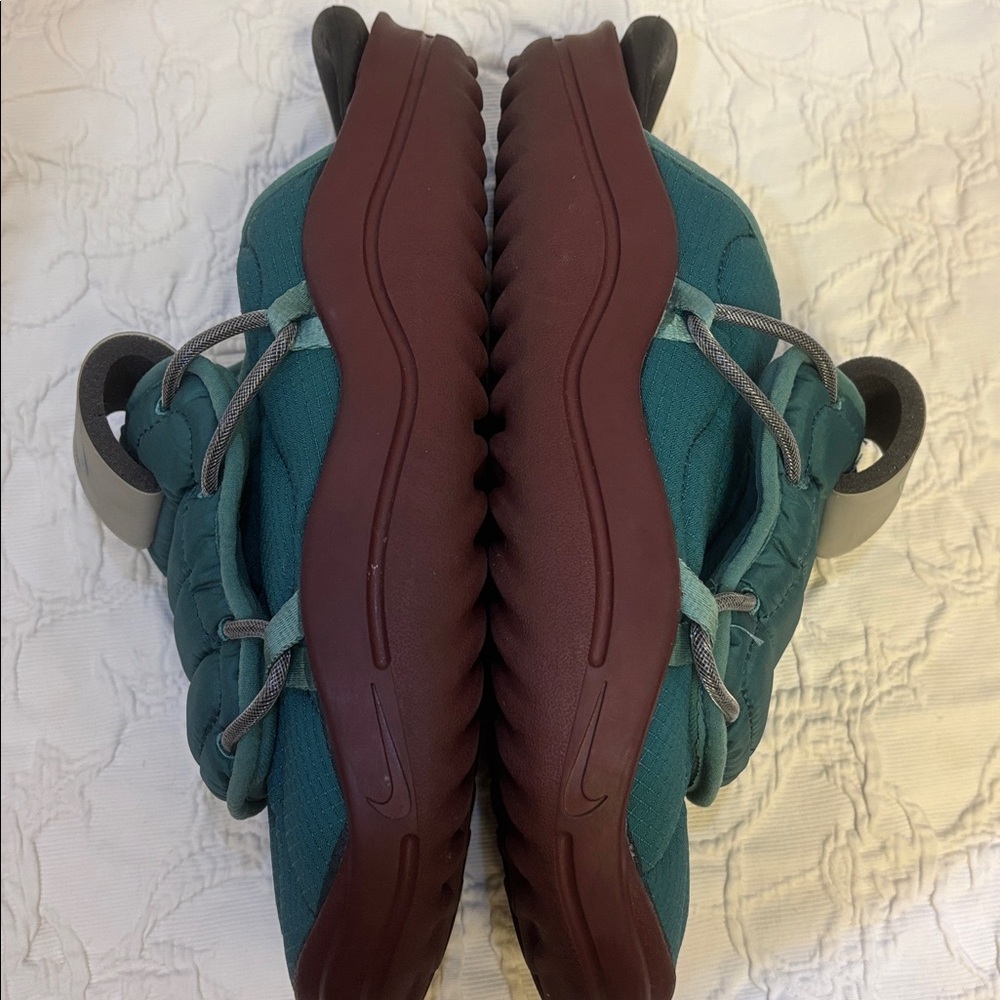 Nike Offline 3.0 Mules - Picture 5 of 9